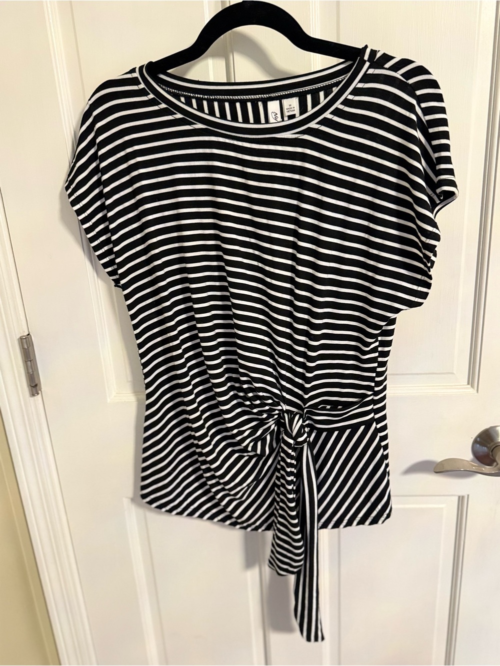 NY Collection Black and White Striped Tie-Waist Short Sleeve Top